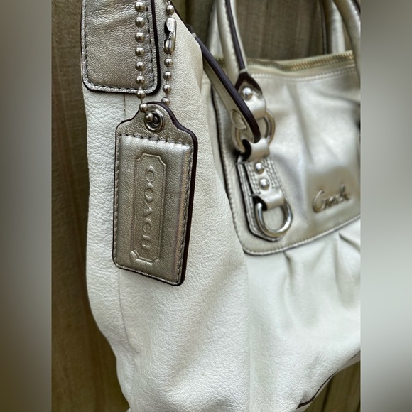 Coach Ashley Convertible Shoulder Bag/Handbag/Satchel. F15445​​ - Picture 3 of 10